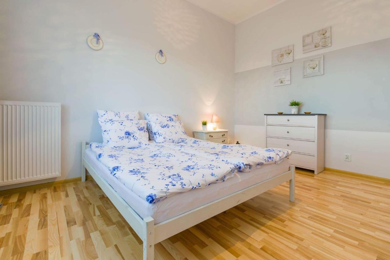 Przytulny Apartamencik Darlowko Exteriör bild