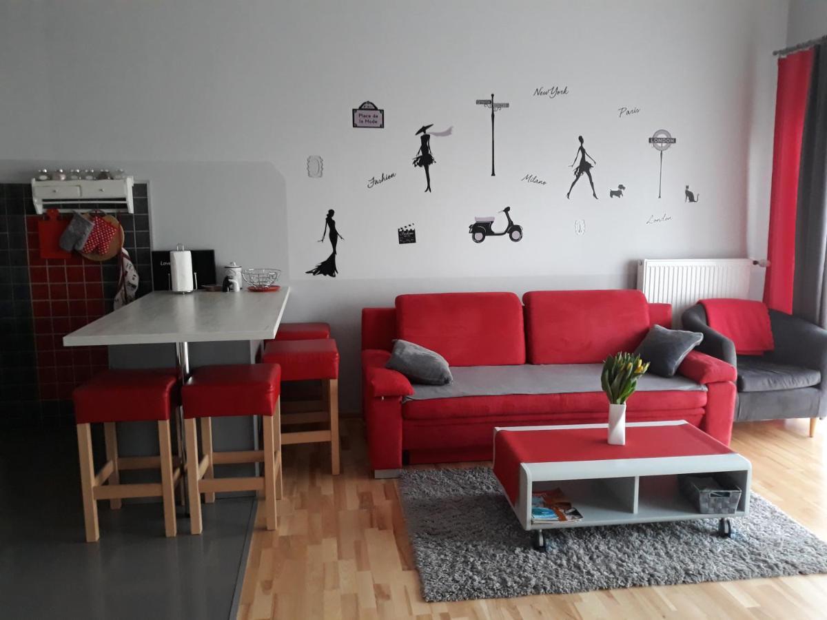 Przytulny Apartamencik Darlowko Exteriör bild
